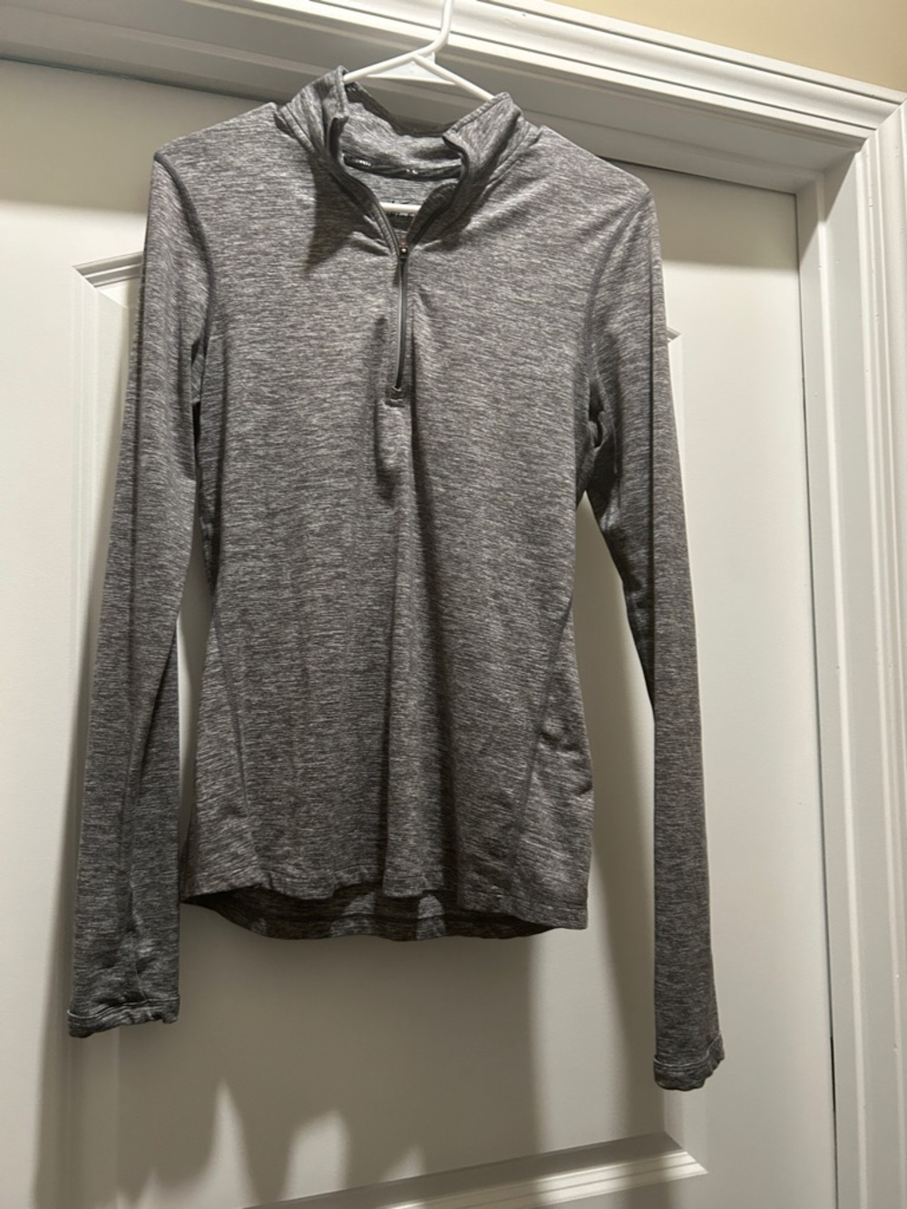 Nike Heather Gray Long-Sleeve Quarter Zip Performance Top